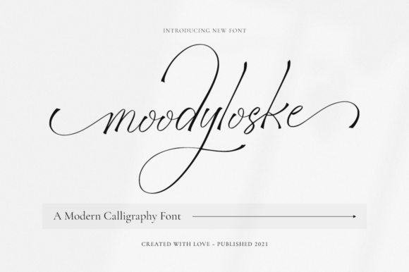 Moodyloske Font Review: Elegant Script for Designers